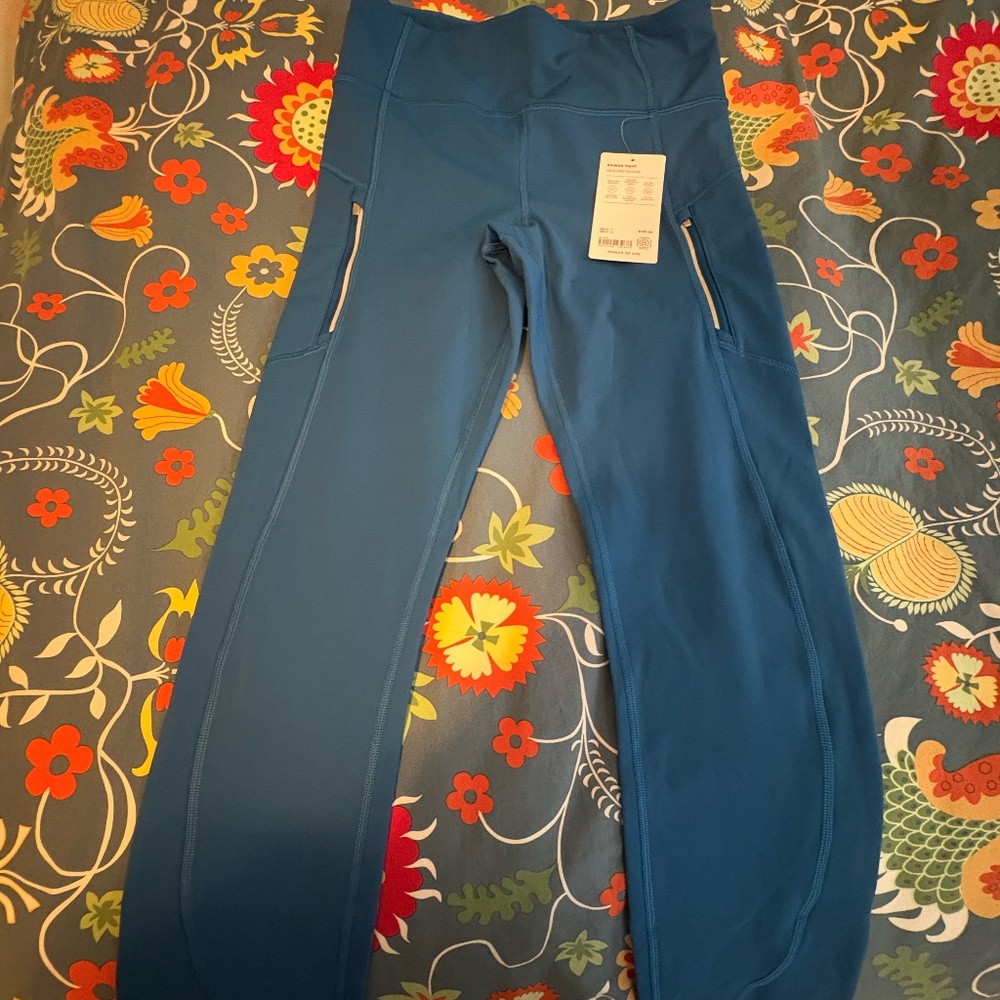 NWT Athleta Ranier Legging size medium T - Picture 3 of 3